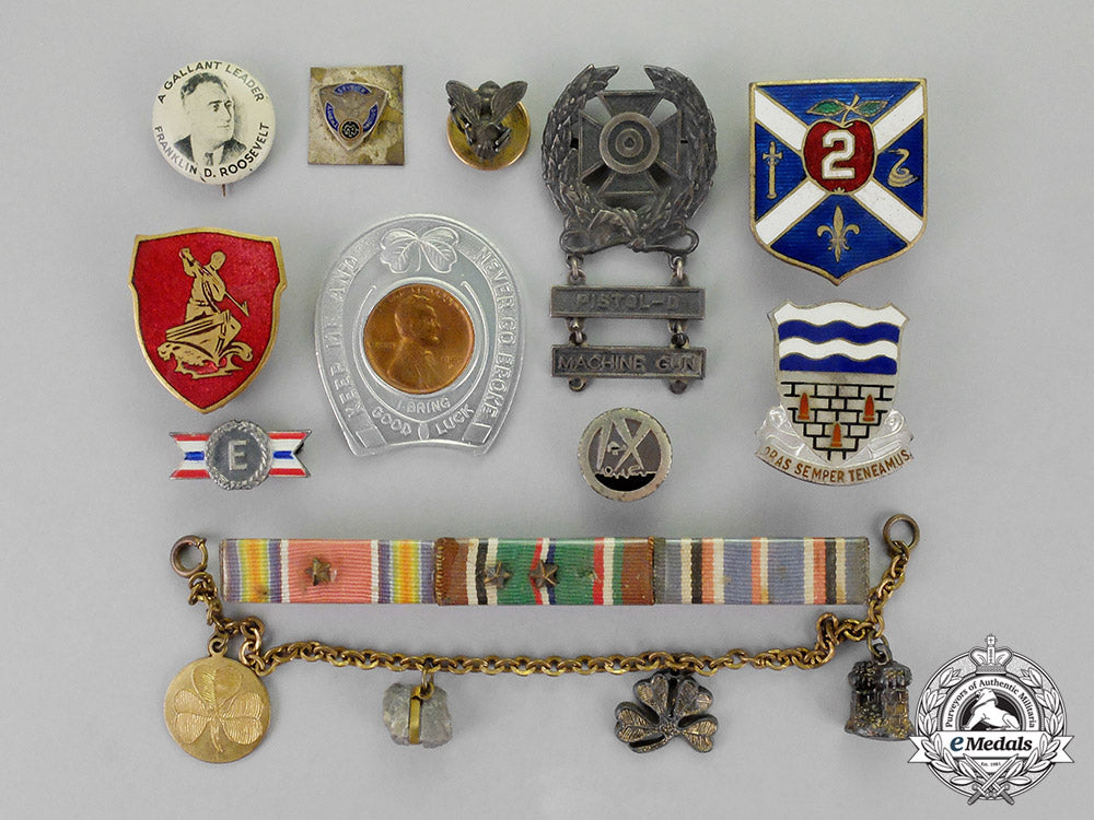 united_states._seventy-_four_badges,_ribbon_bars,_charms,_buttons_m18-1265