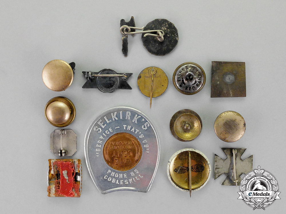 united_states._seventy-_four_badges,_ribbon_bars,_charms,_buttons_m18-1275
