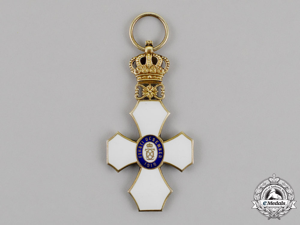 iceland,_republic._an_order_of_the_falcon,_knight's_cross,_c.1930_m18-1568