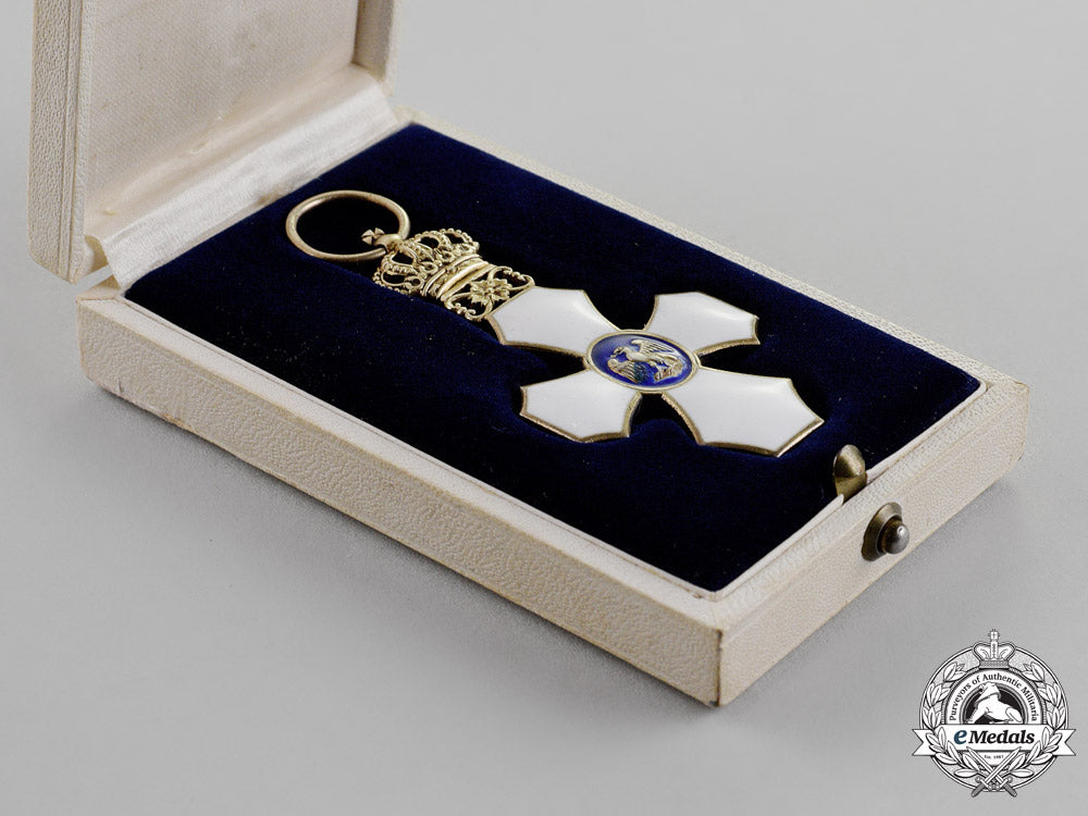 iceland,_republic._an_order_of_the_falcon,_knight's_cross,_c.1930_m18-1571