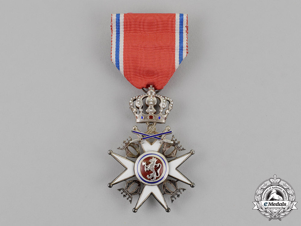 norway,_kingdom._an_order_of_st._olaf,2_nd_class_knight's_cross,_c.1960_m18-1574