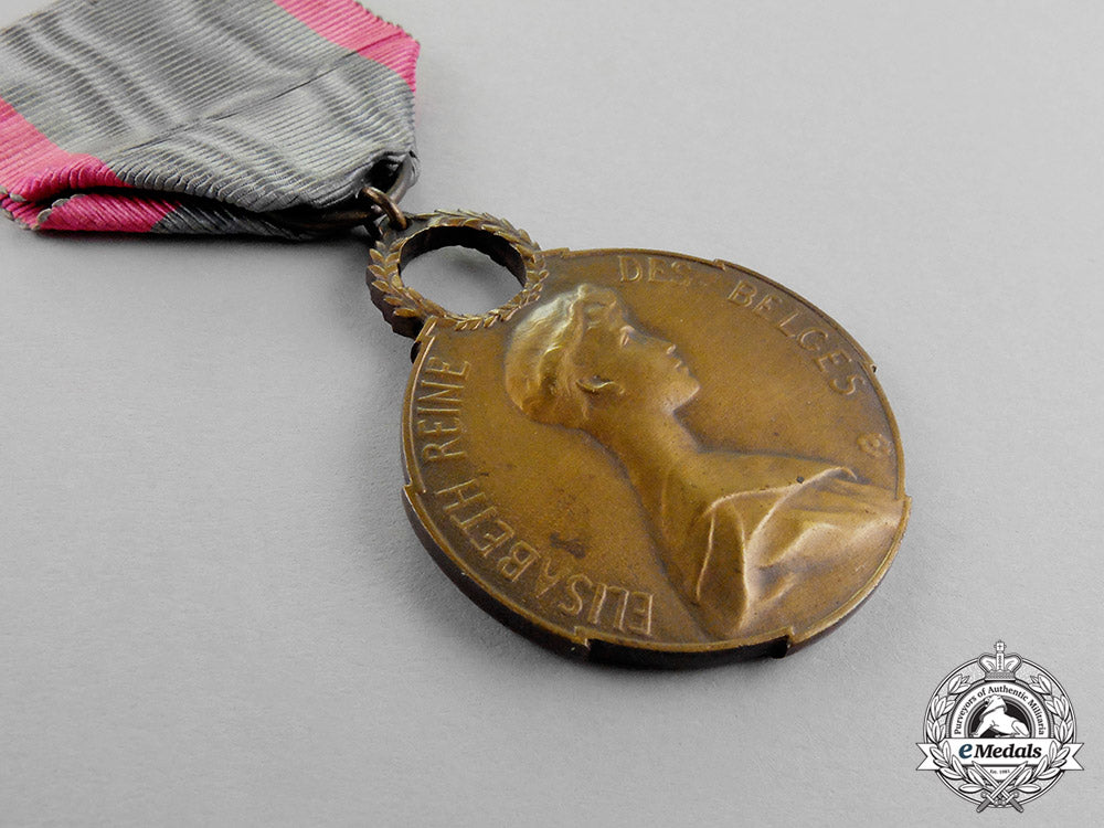 belgium,_kingdom._a_lot_of_three_belgian_awards_m18-1831