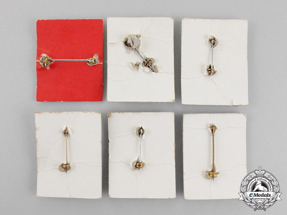 united_states._twenty-_three_second_war_army_insignia_badges_m18-2062