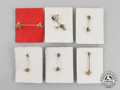 united_states._twenty-_three_second_war_army_insignia_badges_m18-2062