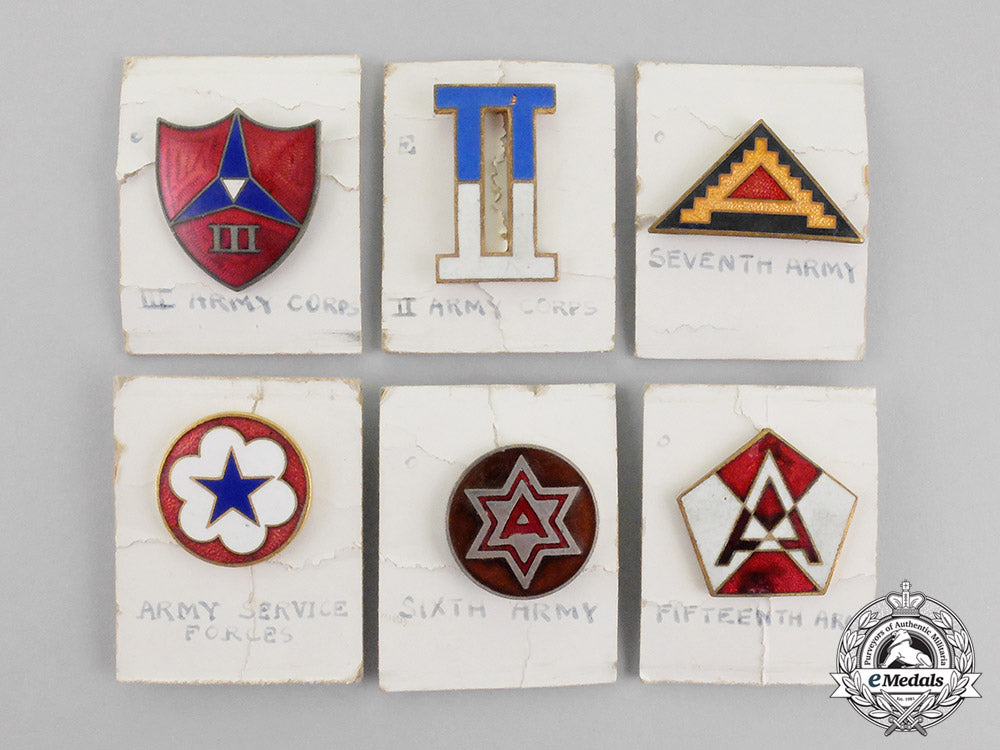 united_states._twenty-_three_second_war_army_insignia_badges_m18-2063
