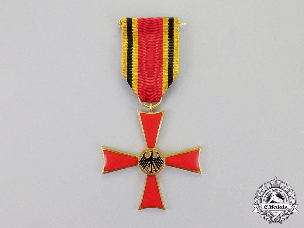 germany,_republic._a_set_of_merit_orders_of_the_federal_republic_m18-2088