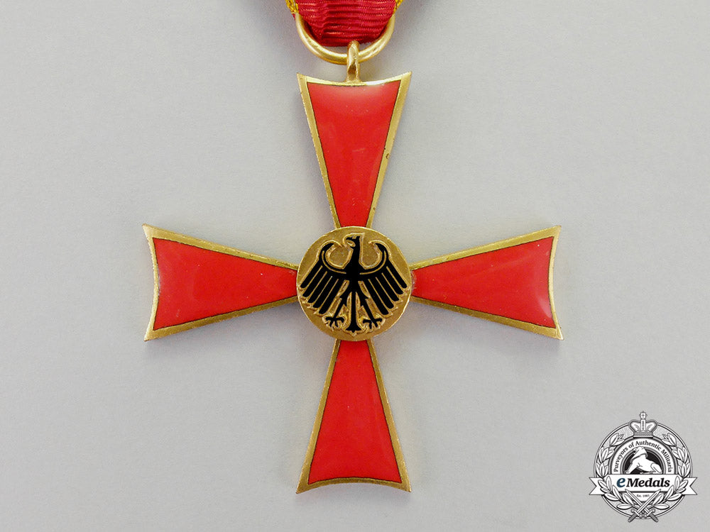 germany,_republic._a_set_of_merit_orders_of_the_federal_republic_m18-2090