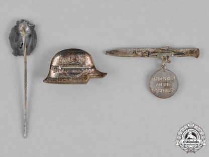 germany._three_second_war_german_badges_and_stick_pins_m18-2157_1