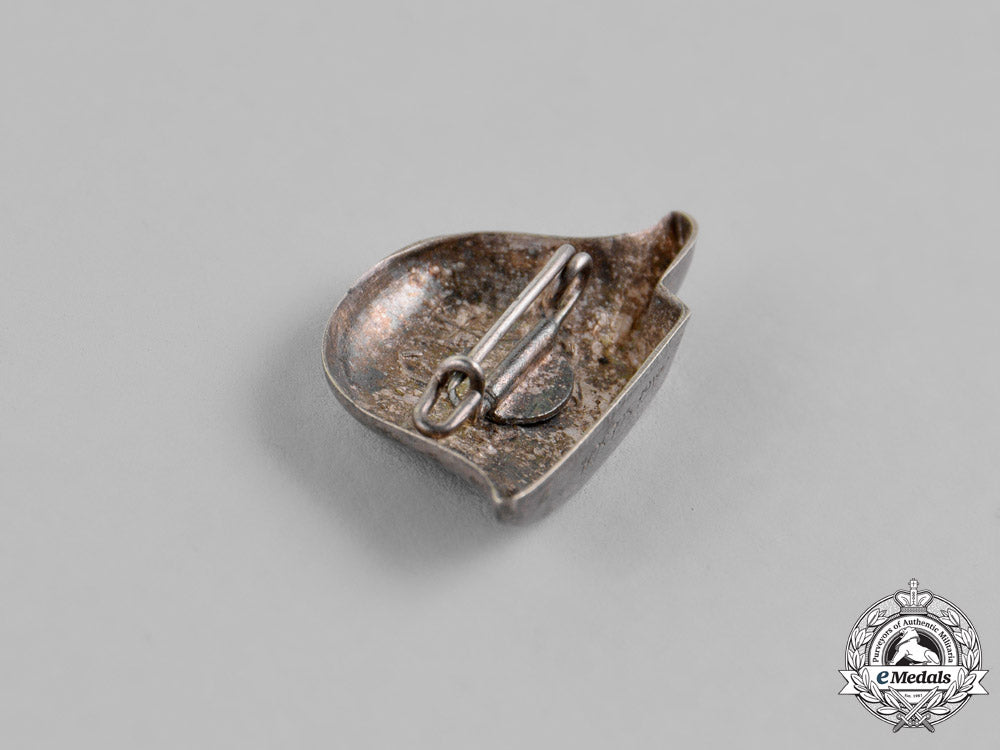 germany._three_second_war_german_badges_and_stick_pins_m18-2159_1