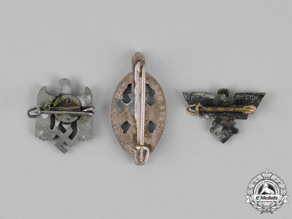 germany._three_second_war_german_pins_and_badges_m18-2164