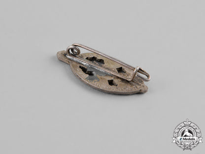 germany._three_second_war_german_pins_and_badges_m18-2166