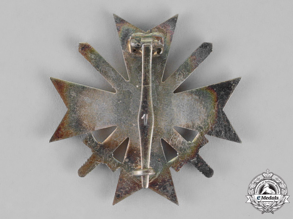 germany._a_war_merit_cross_first_class_with_swords,_cased,_by_deschler_m18-2176