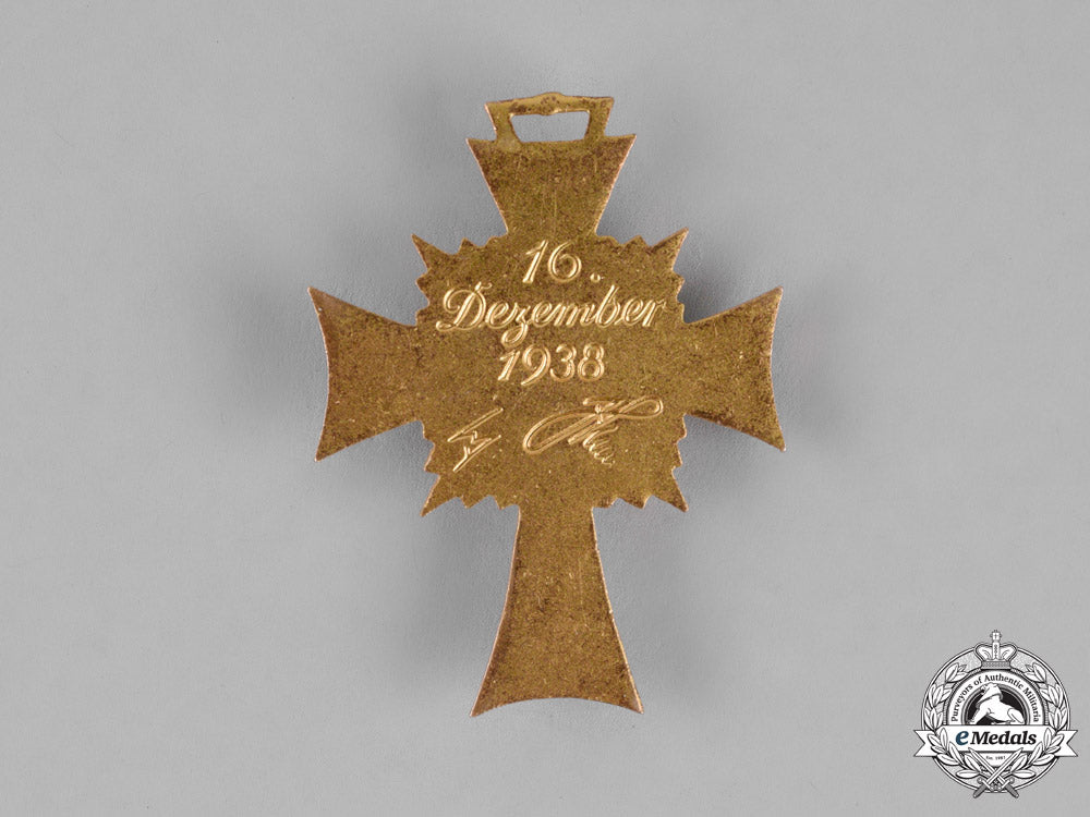 germany._a_cross_of_honour_of_the_german_mother,_first_class_in_gold_m18-2230