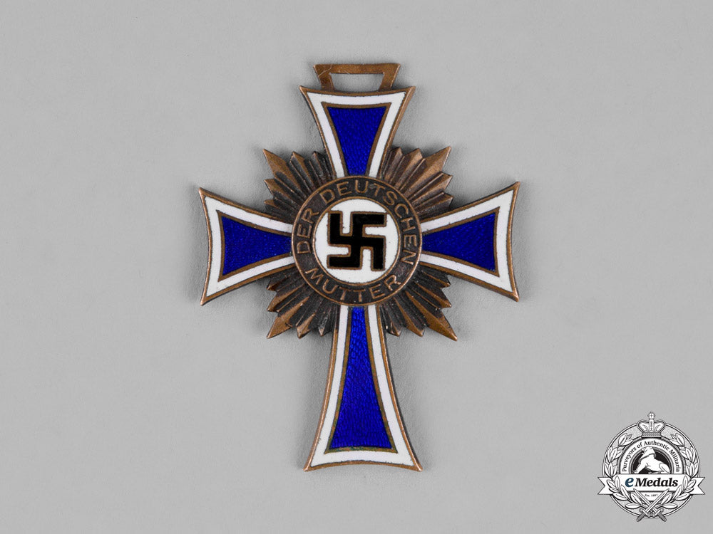 germany._a_cross_of_honour_of_the_german_mother,_third_class_in_bronze_m18-2235