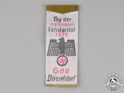 germany._a1936_düsseldorf_region_day_of_national_solidarity_banner_badge_m18-2243