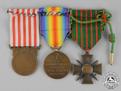 france,_republic._a_first_war_group_of_three_m18-2356_1