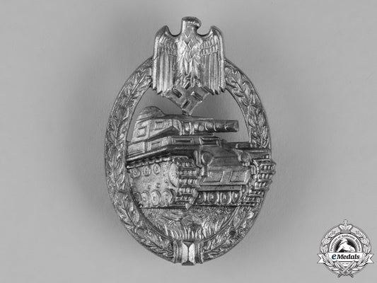 germany._a_tank_badge,_silver_grade,_by_hermann_aurich_m18-2415