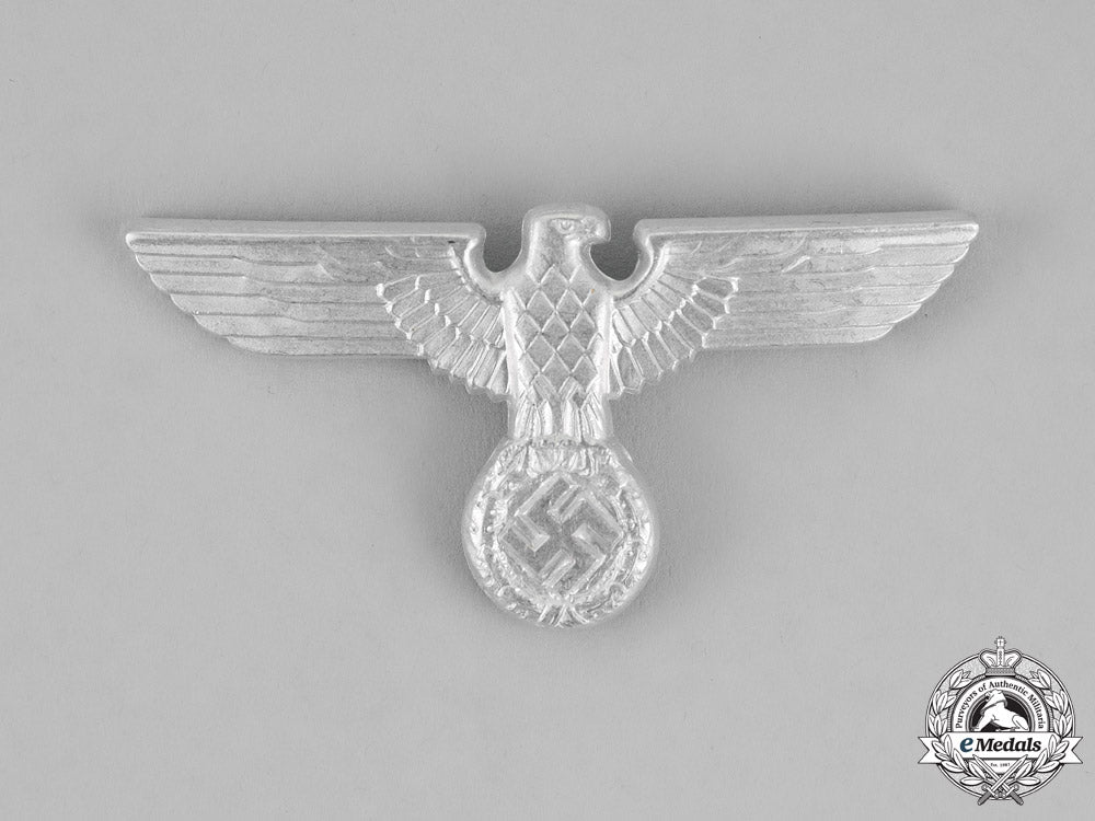 germany._two_visor_insignia_m18-2603_1_1