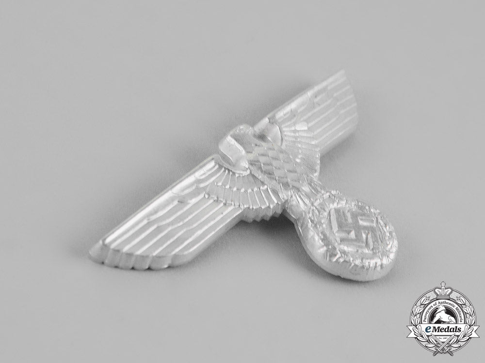 germany._two_visor_insignia_m18-2605_1_1