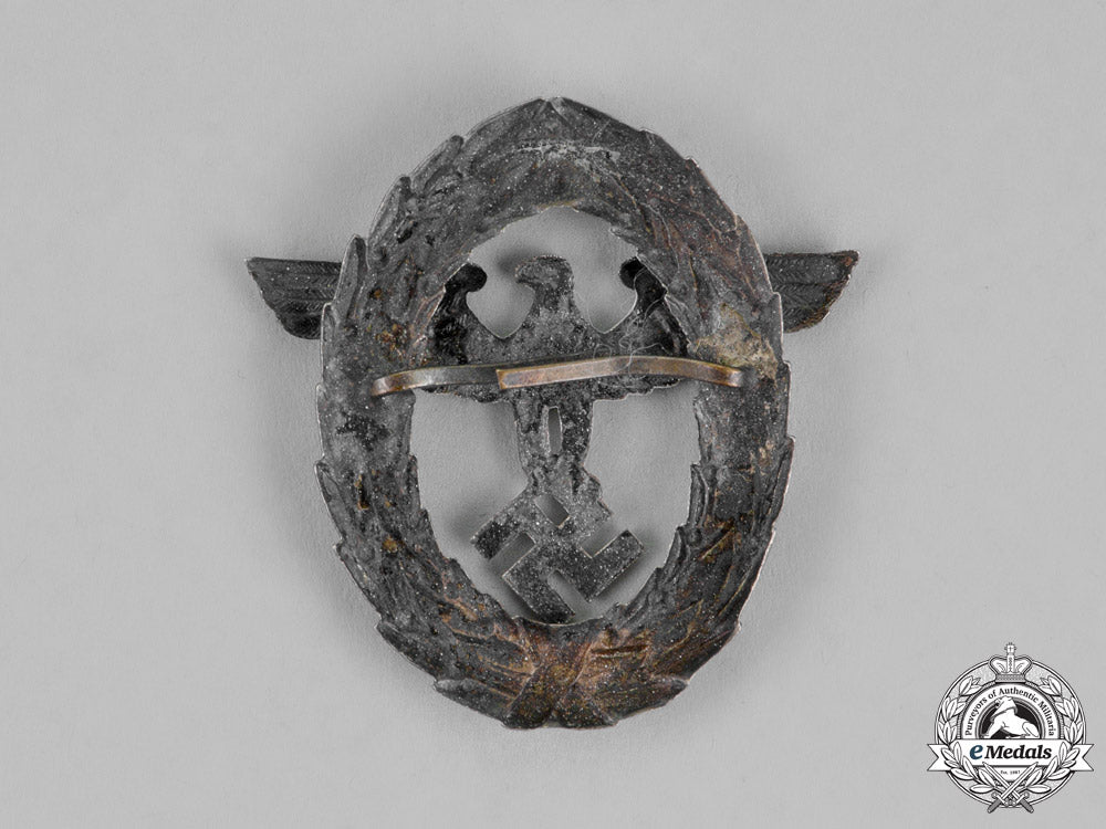 germany._two_visor_insignia_m18-2607_1_1