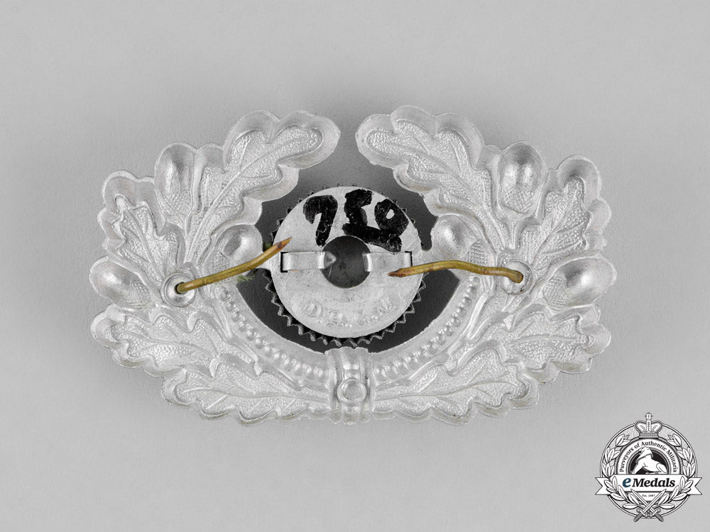 germany._a_complete_set_of_wehrmacht_heer(_army)_nco_visor_cap_insignia_m18-2635