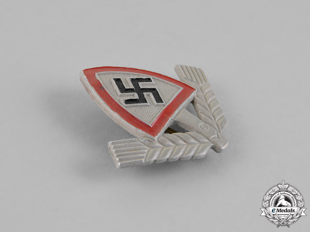germany._two_third_reich_period_cap_insignia_m18-2670