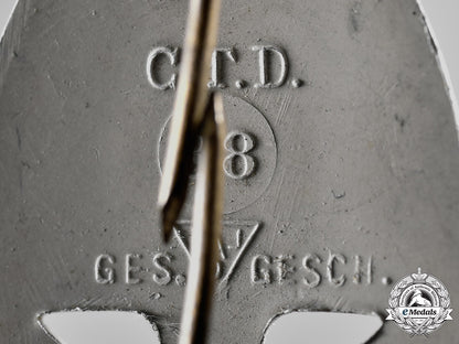 germany._two_third_reich_period_cap_insignia_m18-2672