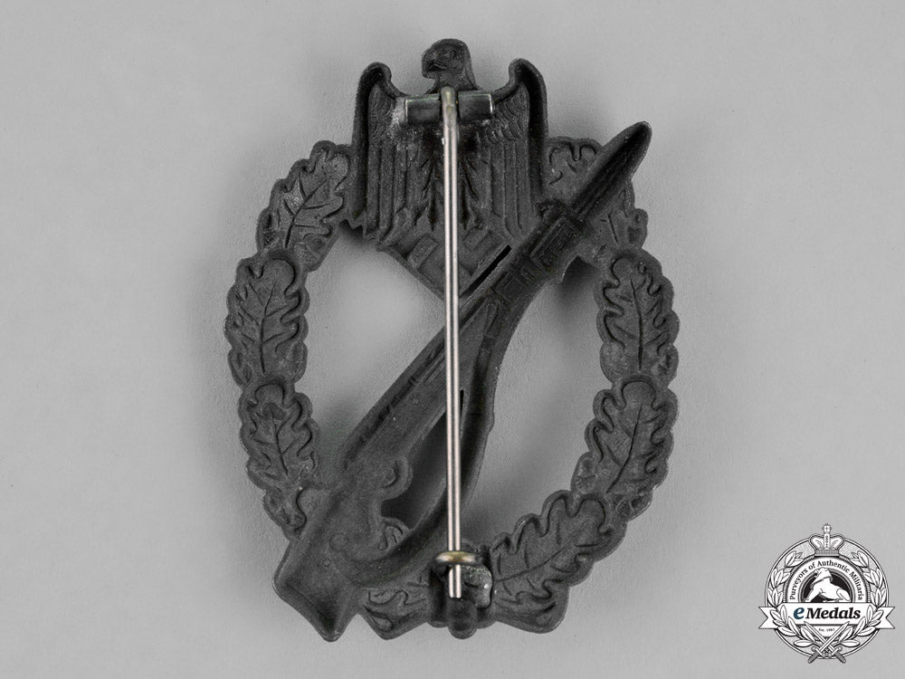germany._a_silver_grade_infantry_assault_badge_m18-2814