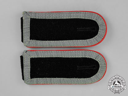 germany._a_pair_of_waffen-_ss_artillery_scharführer's_shoulder_straps_m18-2827