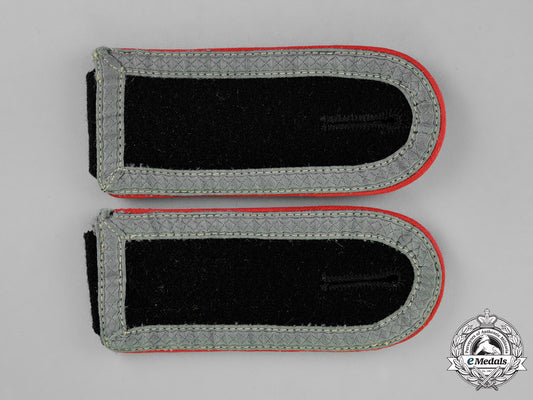 germany._a_pair_of_waffen-_ss_artillery_scharführer's_shoulder_straps_m18-2827