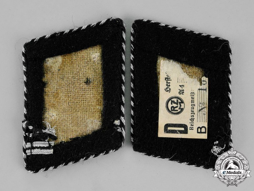 germany._a_set_of_waffen-_ss“_der_führer”_regiment_sturmmann_rank_collar_tabs;_rzm_tagged_m18-2833