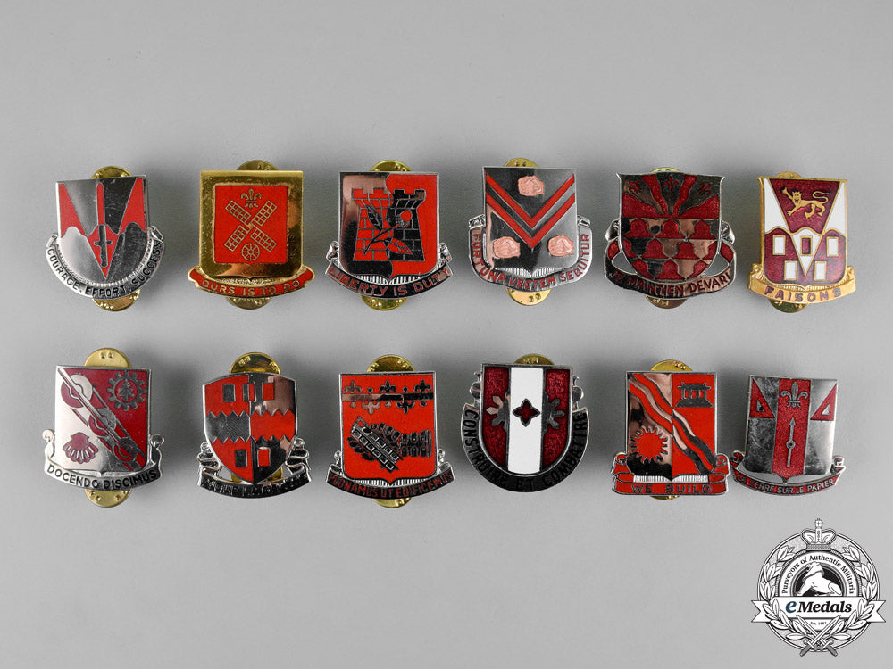 united_states._a_lot_of_thirty-_seven_engineer_regiment_insignia_badges_m18-2923