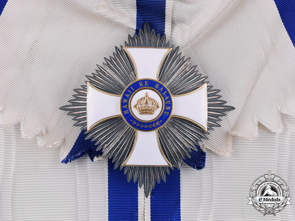 hawai'i,_kingdom._an_order_of_the_crown,_grand_cross_star,_by_kretly,_paris,_c.1885_m181_1032_1_1_1_1_1_1_1_1_1_1_1_1_1_1