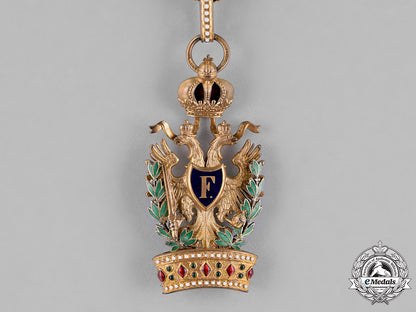 austria,_empire._an_order_of_the_iron_crown,_third_class_with_grand_cross_small_decoration,_c.1916_m181_1066