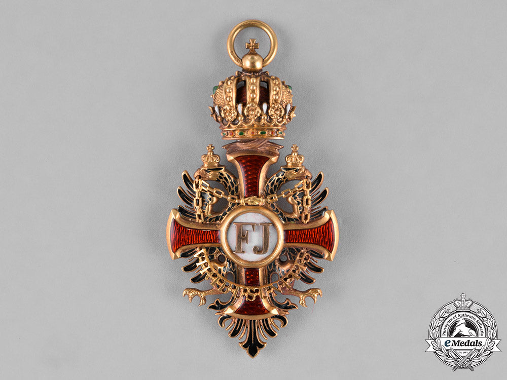austria,_empire._a_franz_joseph_order_grand_cross_badge_in_gold,_by_vincent_mayer’s_sons,_c.1905_m181_1085
