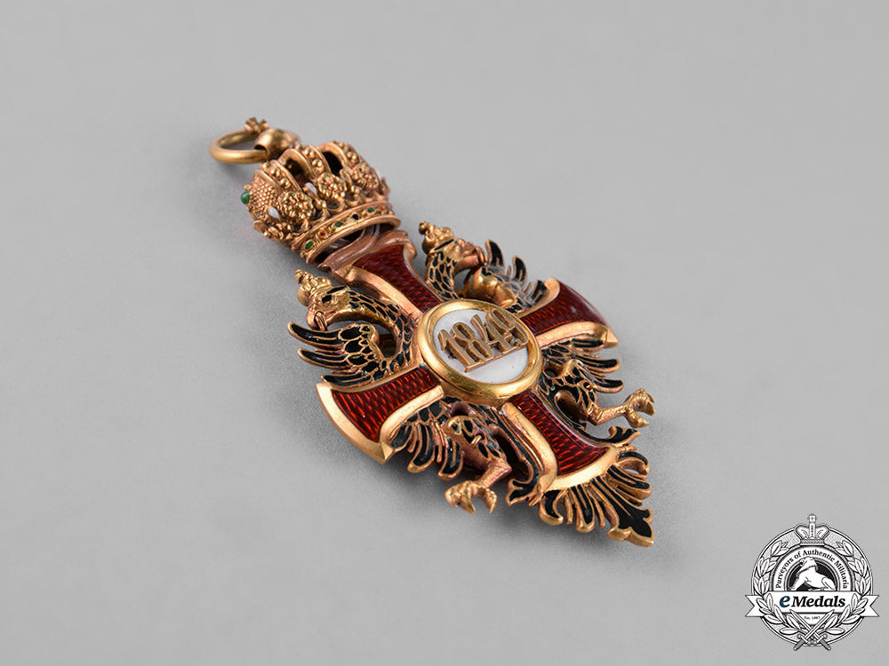 austria,_empire._a_franz_joseph_order_grand_cross_badge_in_gold,_by_vincent_mayer’s_sons,_c.1905_m181_1088
