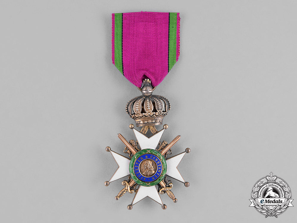 saxony,_dukedoms._a_saxon-_ernestine_house_order,_first_class_knight_with_swords,_c.1914_m181_1121