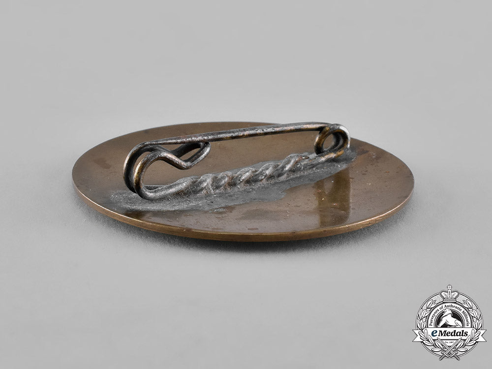 germany._a_police_officer_of_the_city_of_haspe_badge_m181_1232