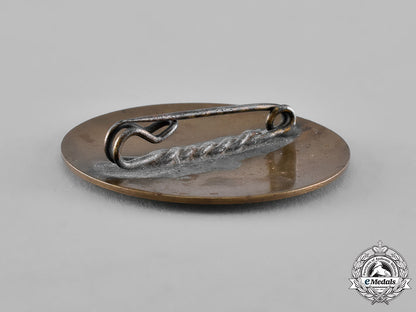 germany._a_police_officer_of_the_city_of_haspe_badge_m181_1232