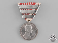 Austria, Empire. A Silver Bravery Medal, First Class, Fourth Award, C.1918