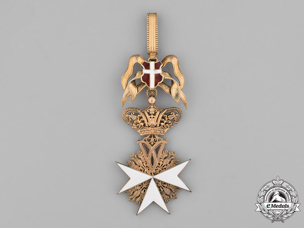 austria,_empire._an_order_of_the_knights_of_malta,_donat_cross_neck_badge_m181_1417