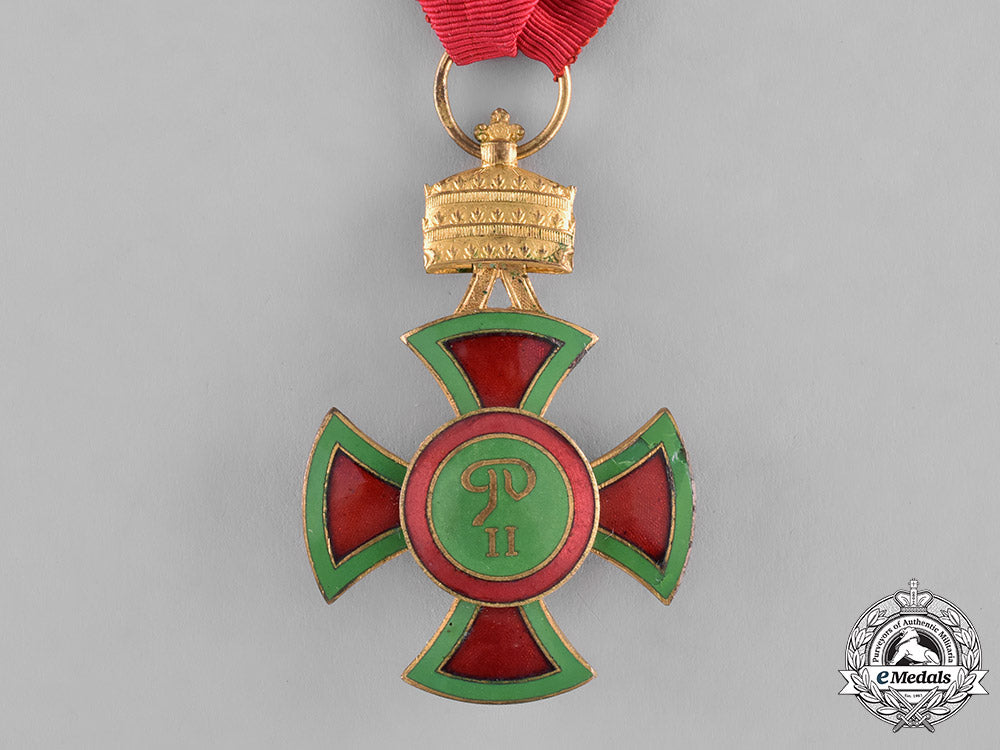 ethiopia,_empire._an_order_of_emperor_menelik_ii,_member's_badge,_c.1930_m181_1526