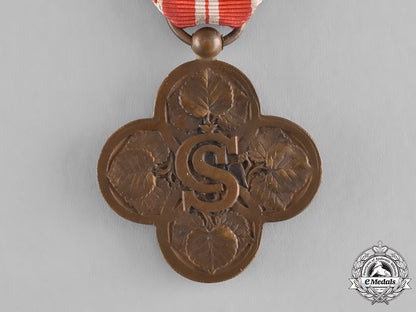czechoslovakia,_republic._three_medals&_awards_m181_1594