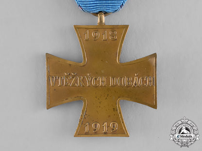czechoslovakia,_republic._three_medals&_awards_m181_1598