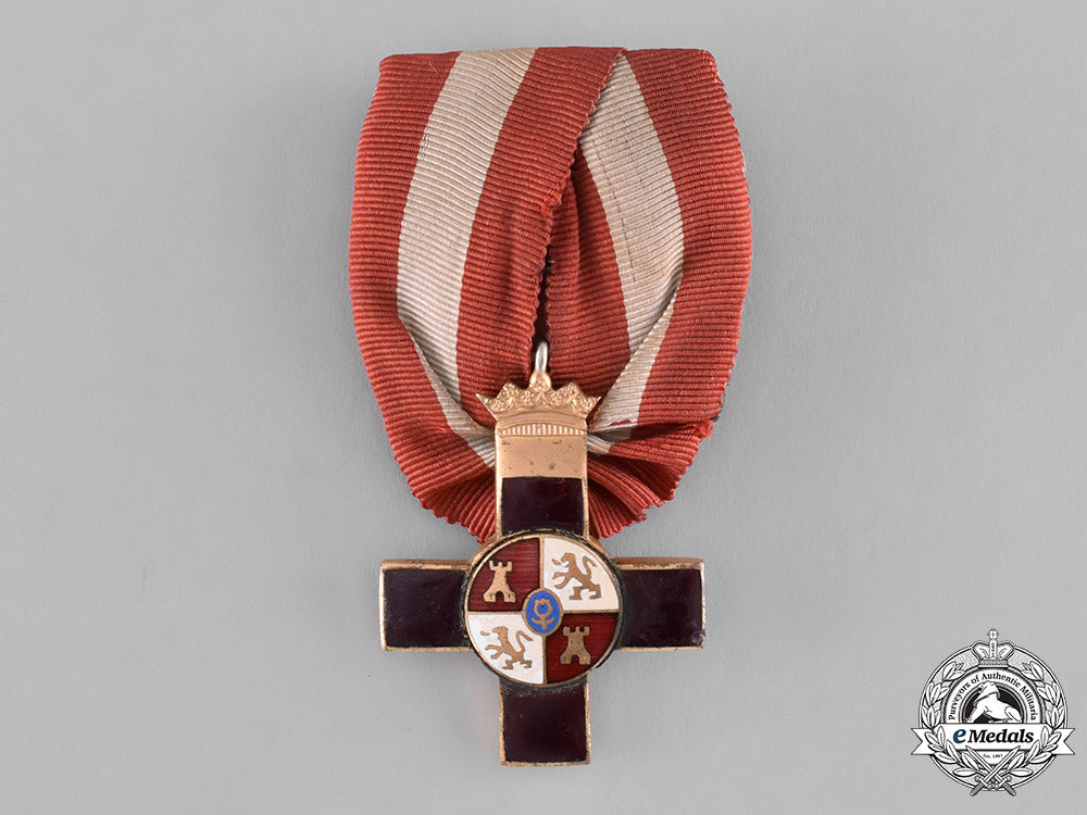 spain,_civil_war_period._an_order_of_military_merit,_i_class_cross,_red_distinction,_c.1938_m181_1612