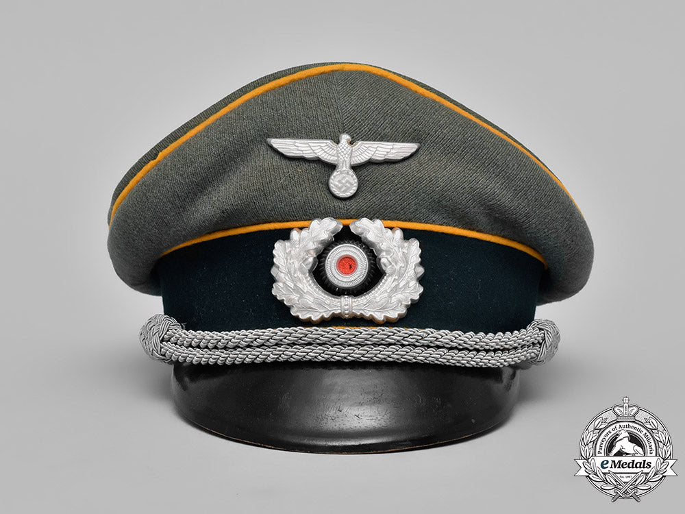 germany,_wehrmacht._a_calvary_officer’s_visor_cap_belonging_to_capt._f._fessmann,_by_erel_m181_1761