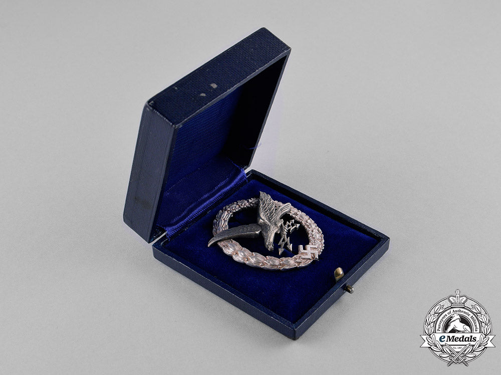 germany,_luftwaffe._an_early_radio_operator_badge,_by_c._e._juncker_m181_2637
