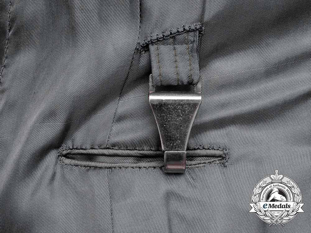 germany,_heer._an_army(_heer)_panzer_major_officer’s_tunic,_by_christian_schwarz&_sohn_m181_2648