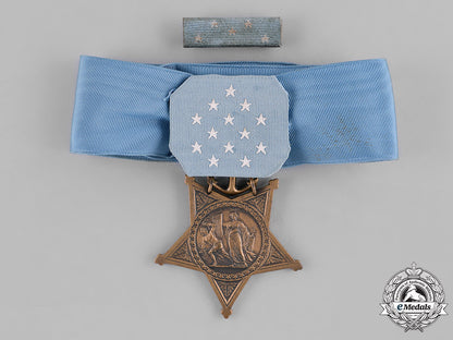 united_states._a_navy_medal_of_honor,_type_x(1964-_present)_m181_2709