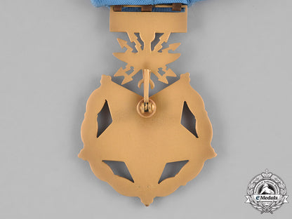 united_states._an_air_force_medal_of_honor,1960_m181_2715